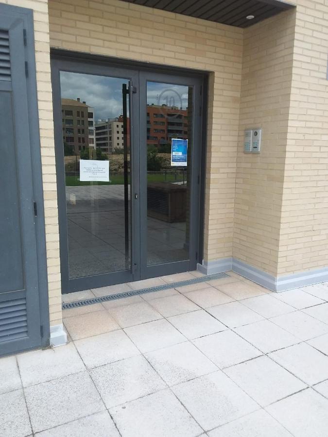 Apartamento Italia Piscina Aire Acondicionado Terraza Y Vistas Montana Ideal Para Mascotas Logrono Bagian luar foto